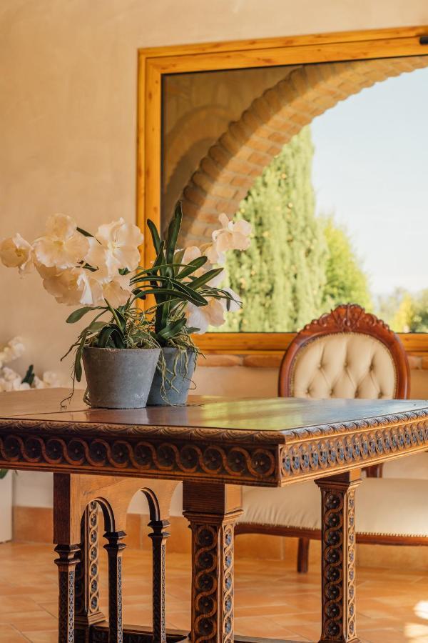 Tenuta Un Posto Al Sole Luxury B&B Rossano Stazione 外观 照片
