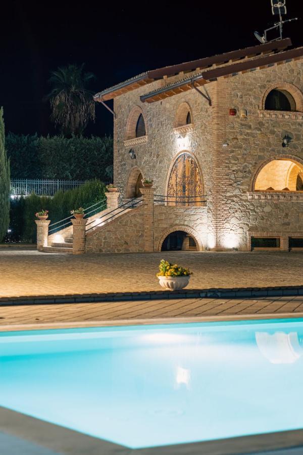 Tenuta Un Posto Al Sole Luxury B&B Rossano Stazione 外观 照片