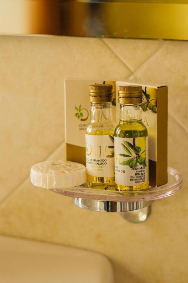 Tenuta Un Posto Al Sole Luxury B&B Rossano Stazione 外观 照片