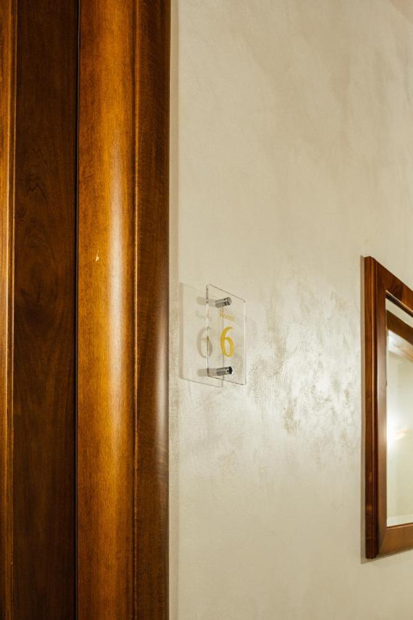 Tenuta Un Posto Al Sole Luxury B&B Rossano Stazione 外观 照片