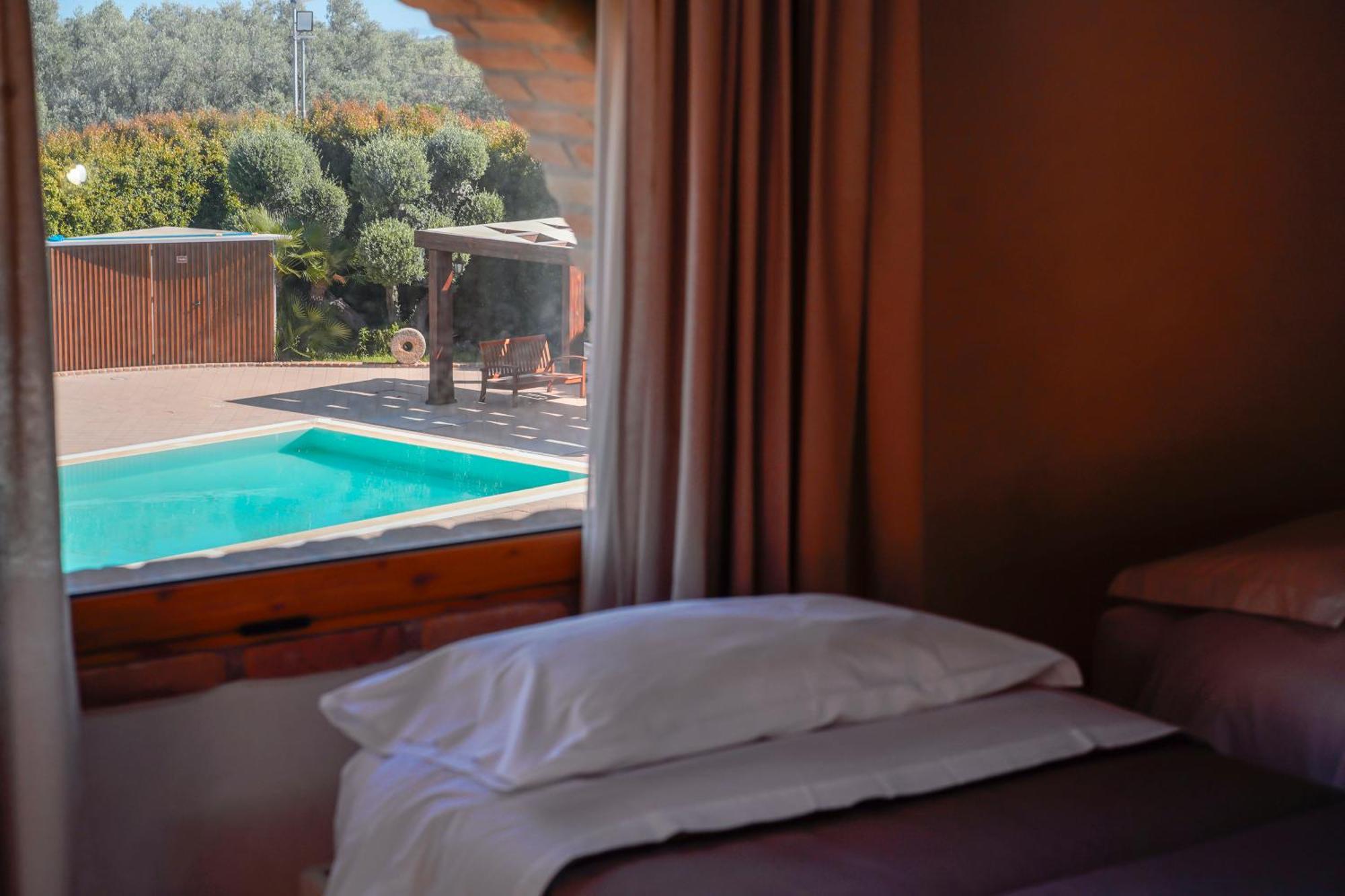 Tenuta Un Posto Al Sole Luxury B&B Rossano Stazione 外观 照片